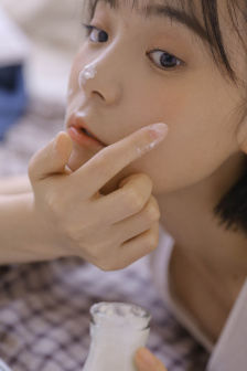 《完美邻居》电影免费观看